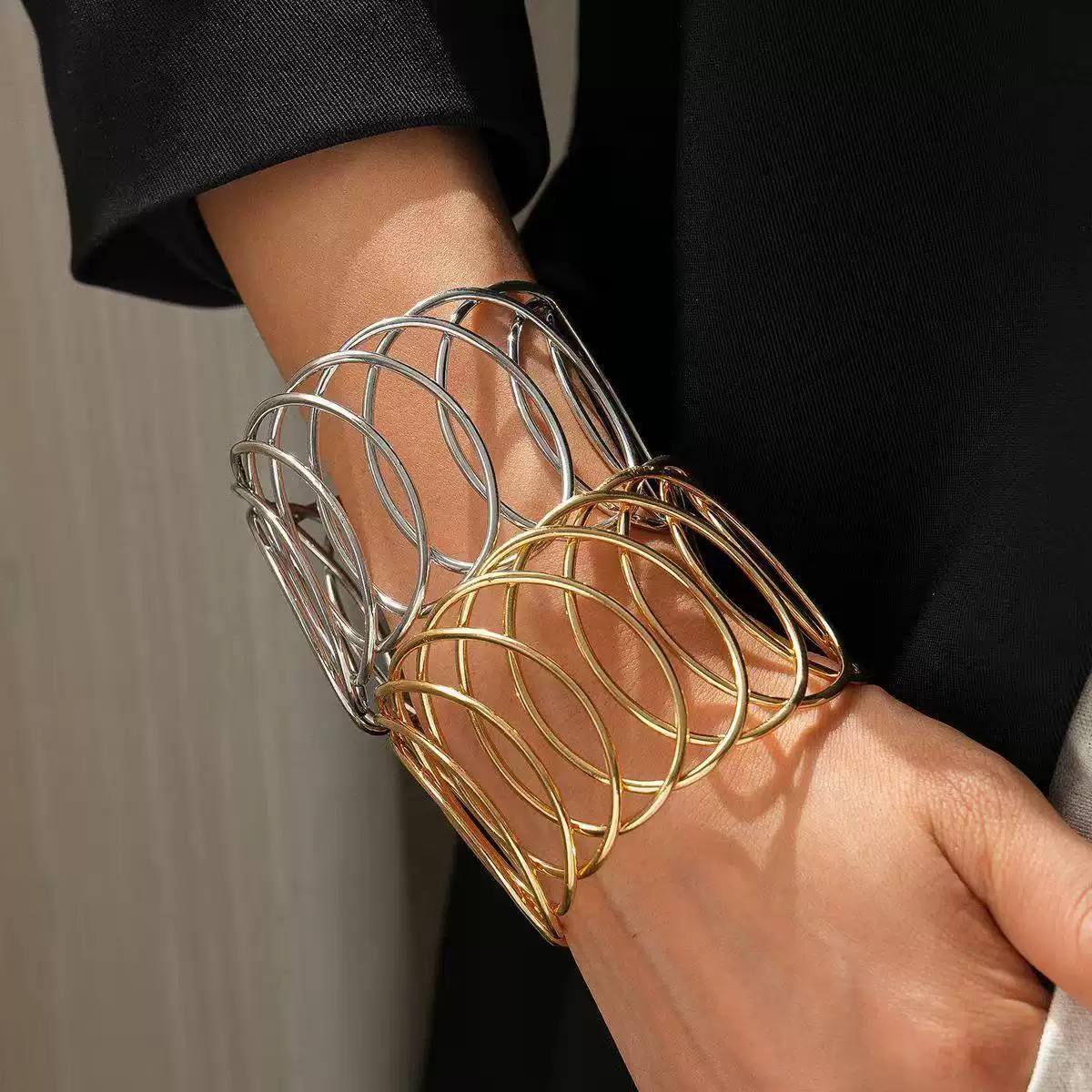 bangle