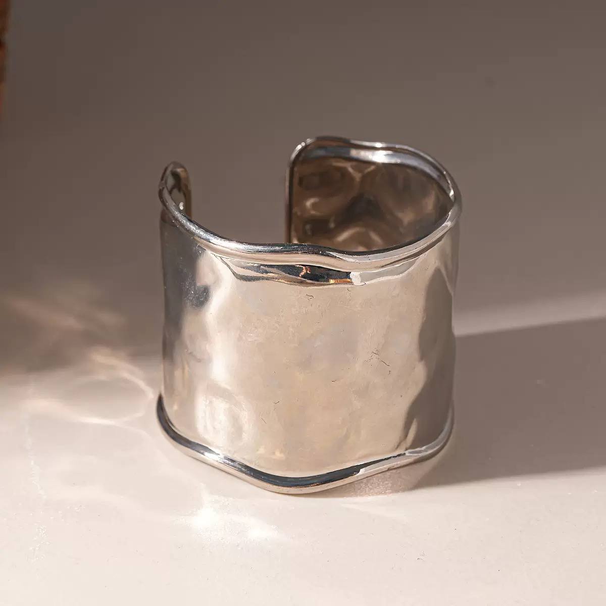 bangle