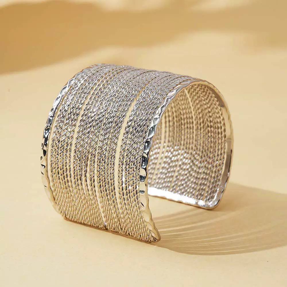 bangle