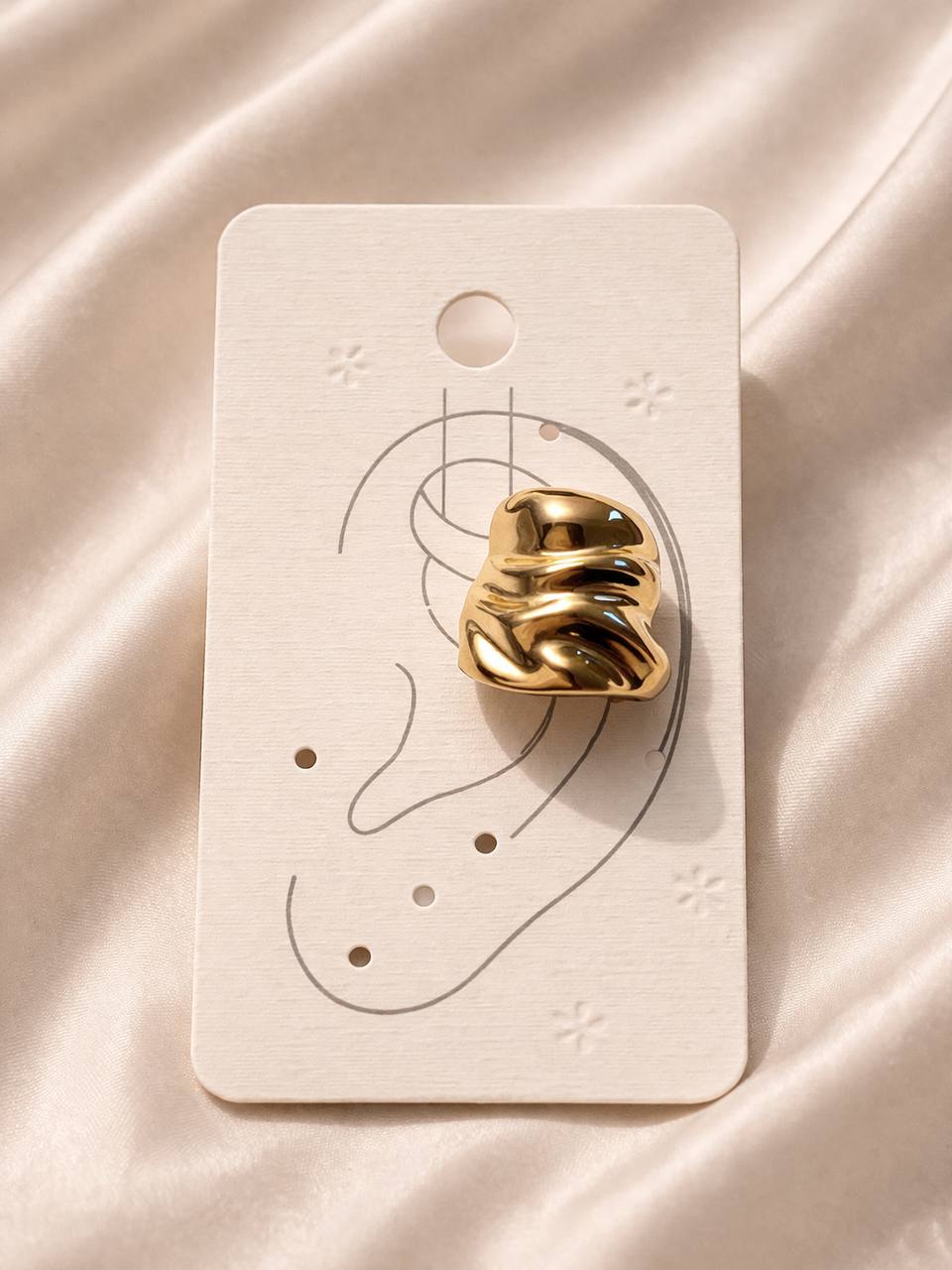 earring cuff
