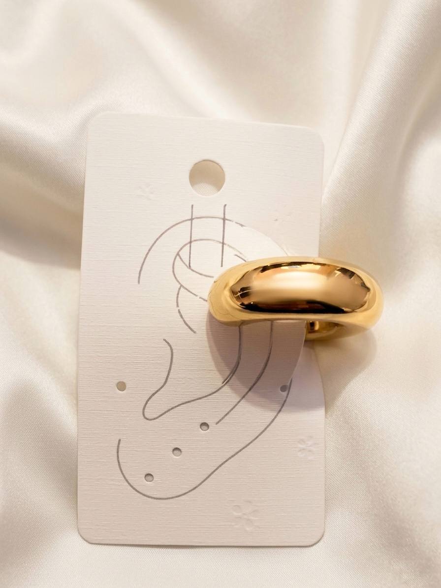earring cuff