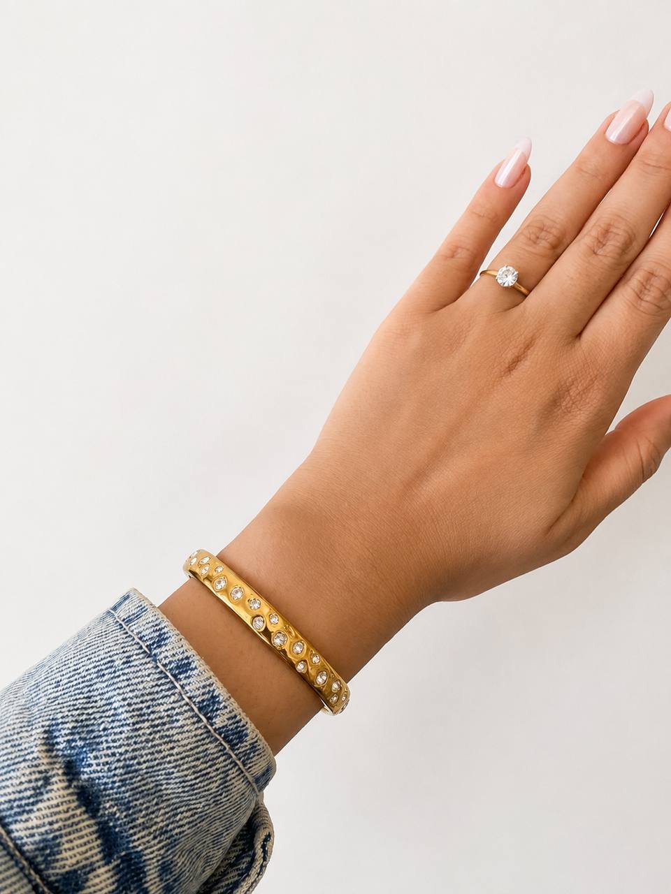bangle