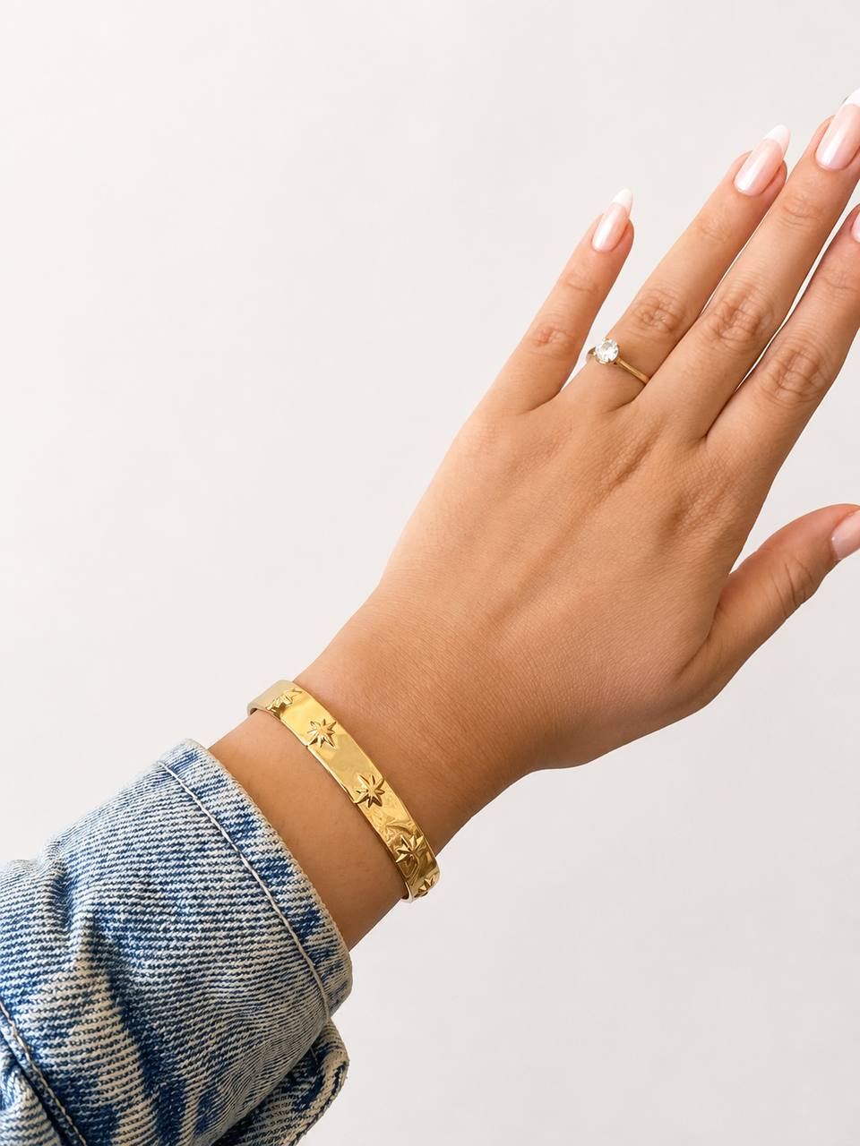 bangle