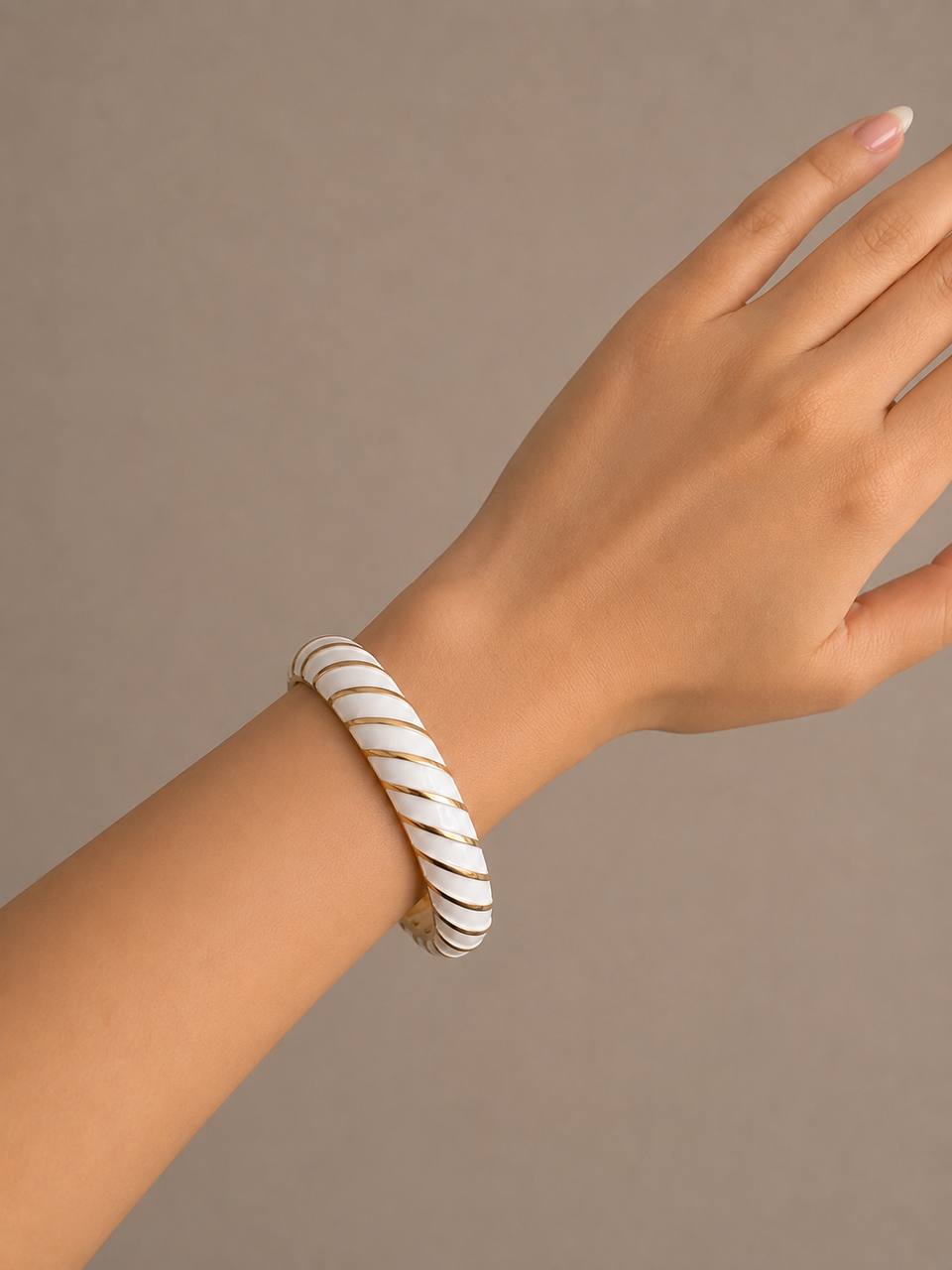 bangle