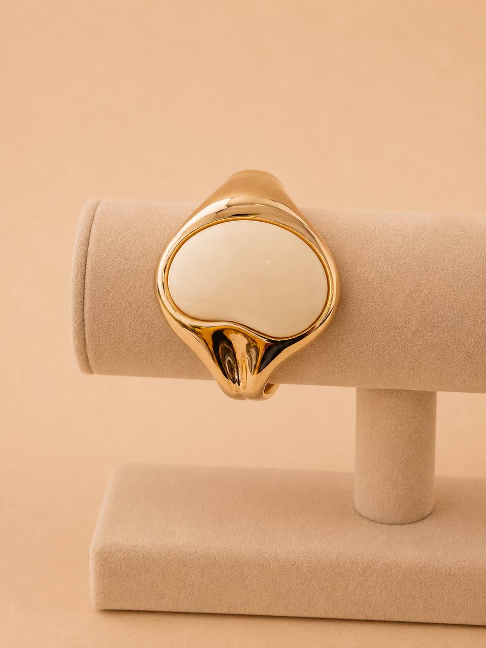 bangle