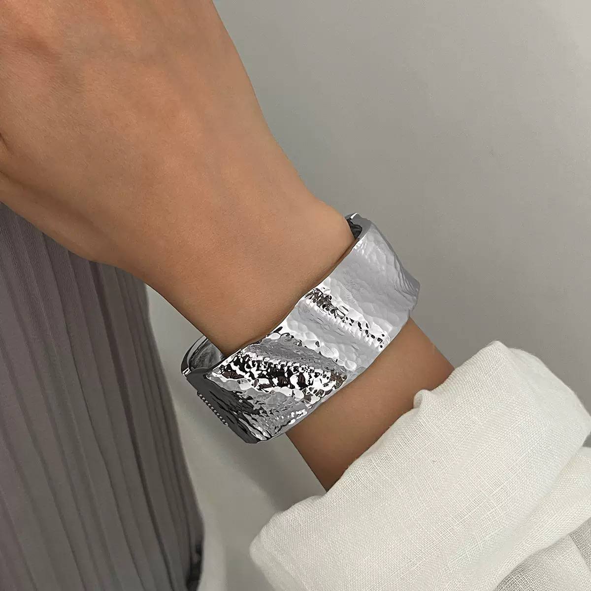bangle