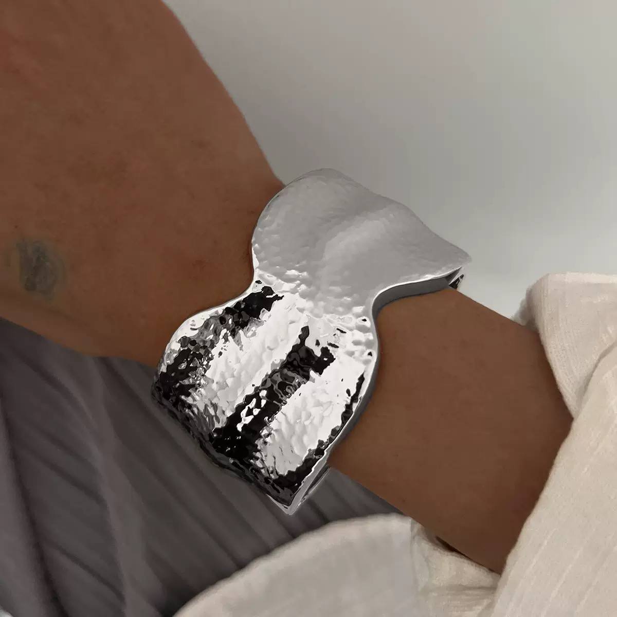 bangle