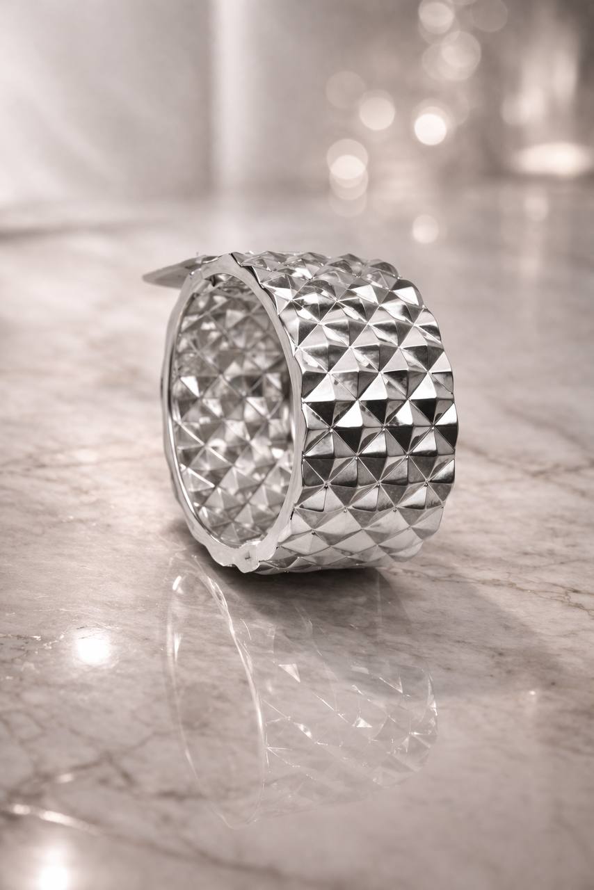 bangle