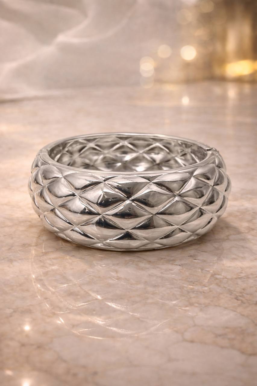 bangle