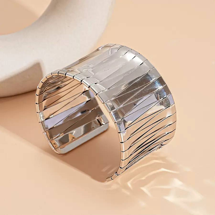 bangle