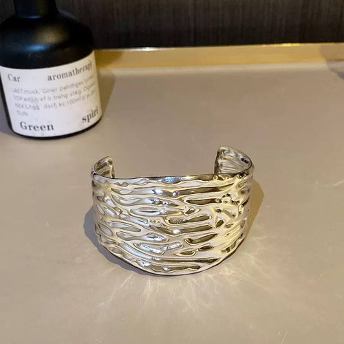 bangle