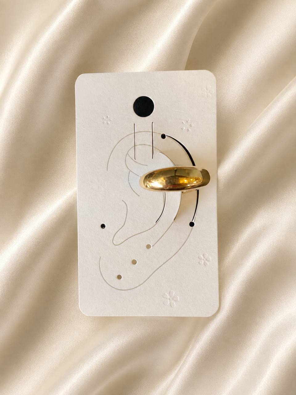 earring cuff