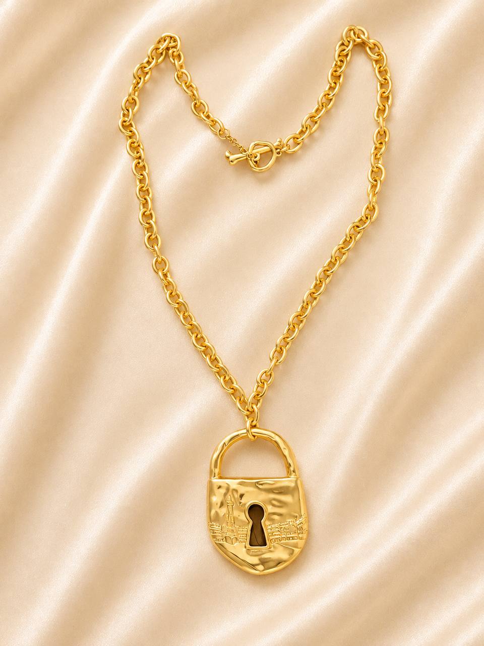 necklace
