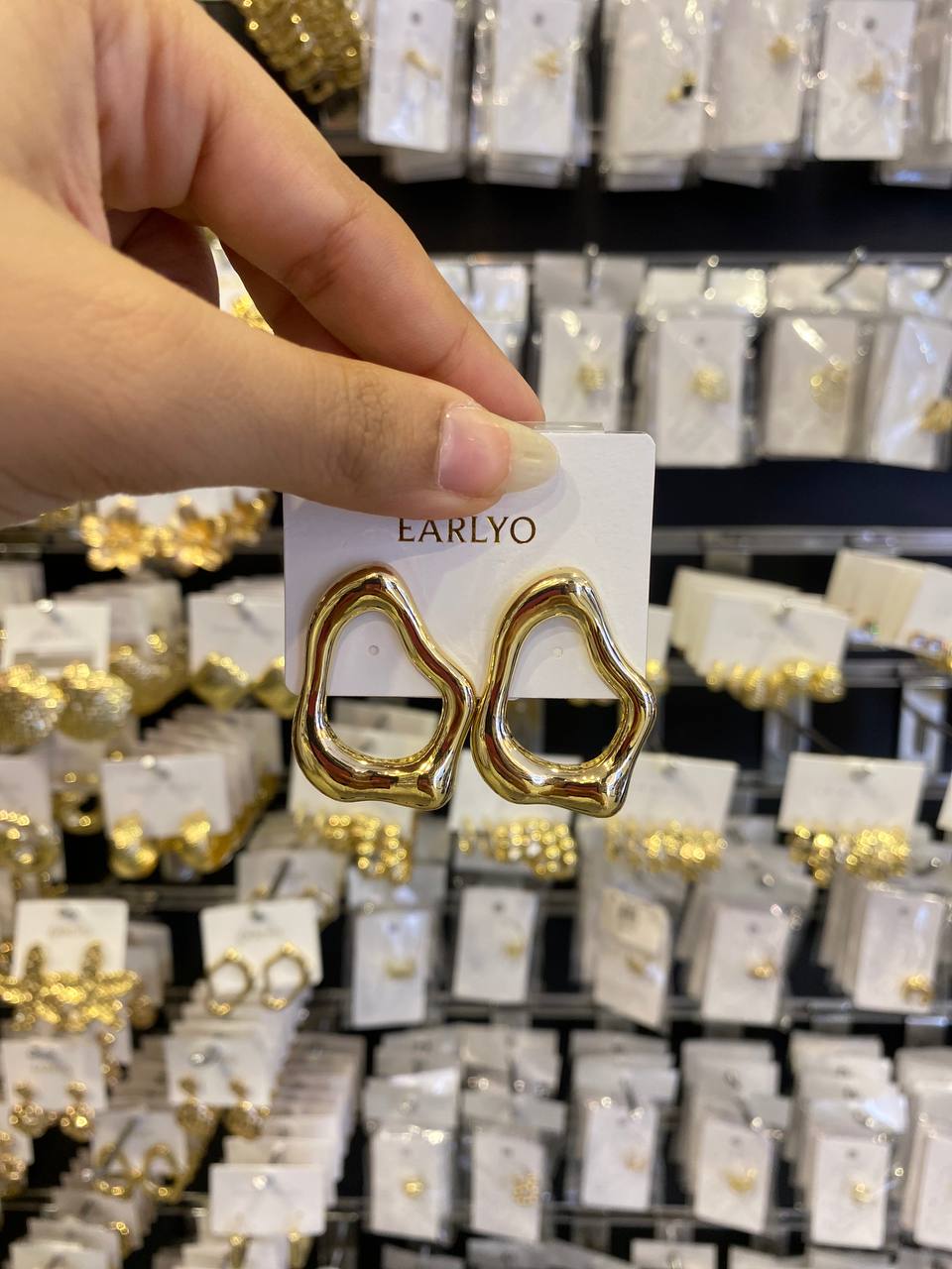 earrings