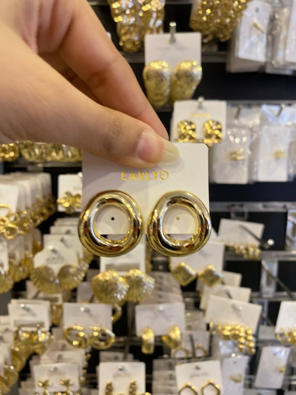 earrings