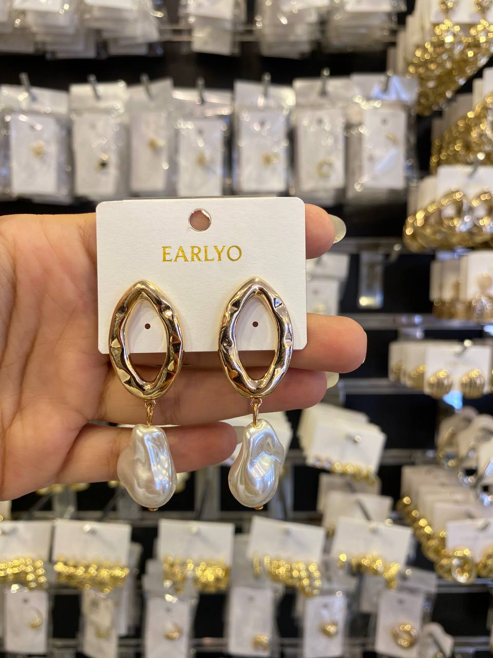 earrings