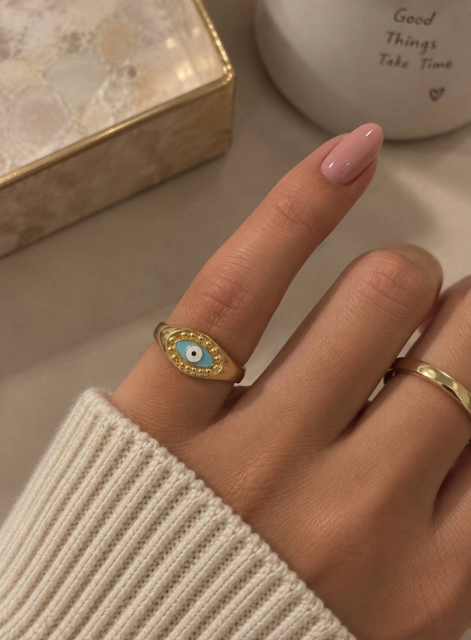 pinky ring