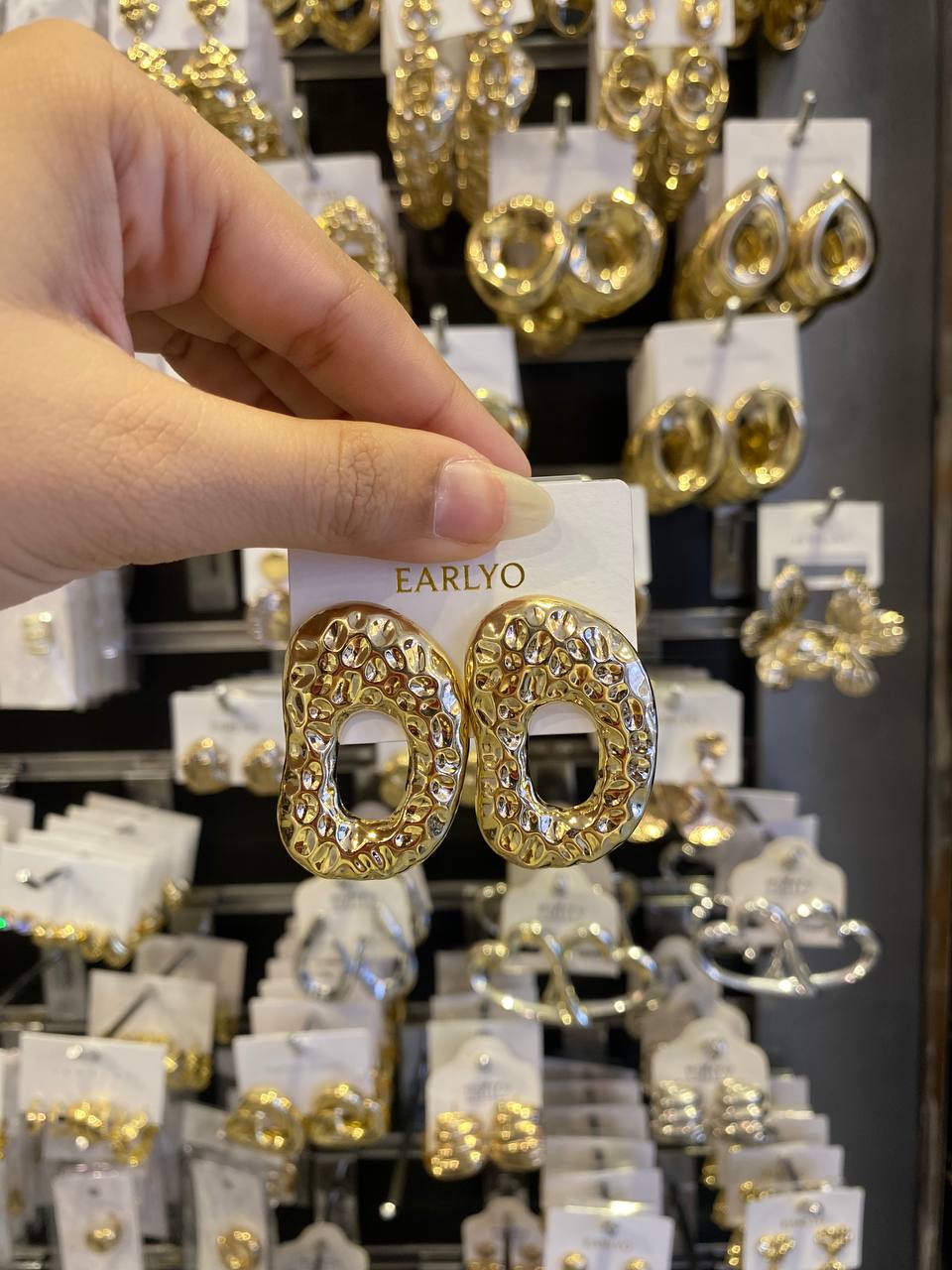earrings