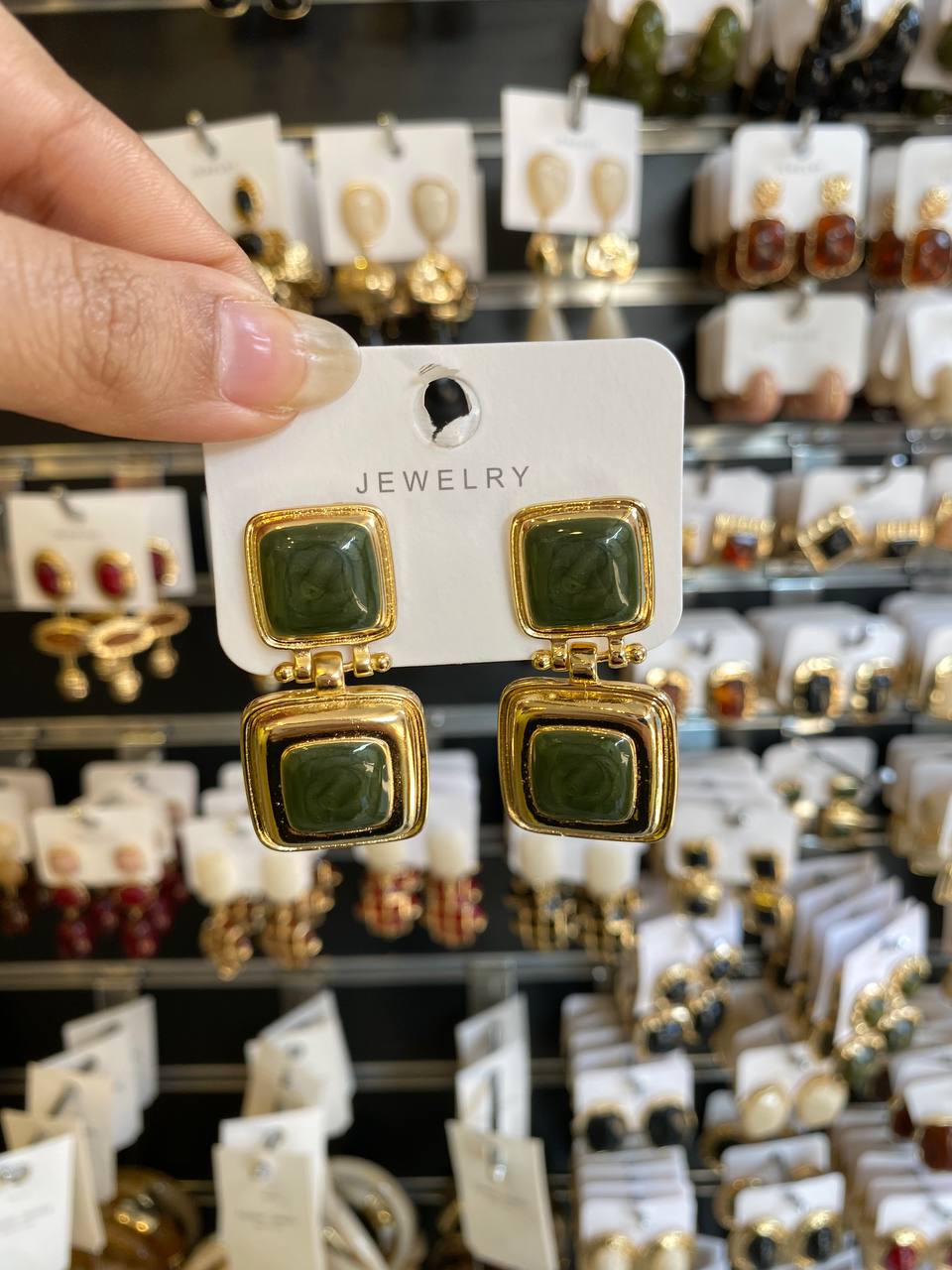 earrings